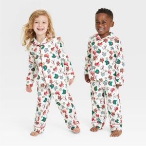 Wondershop Kids Holiday Pajama Set